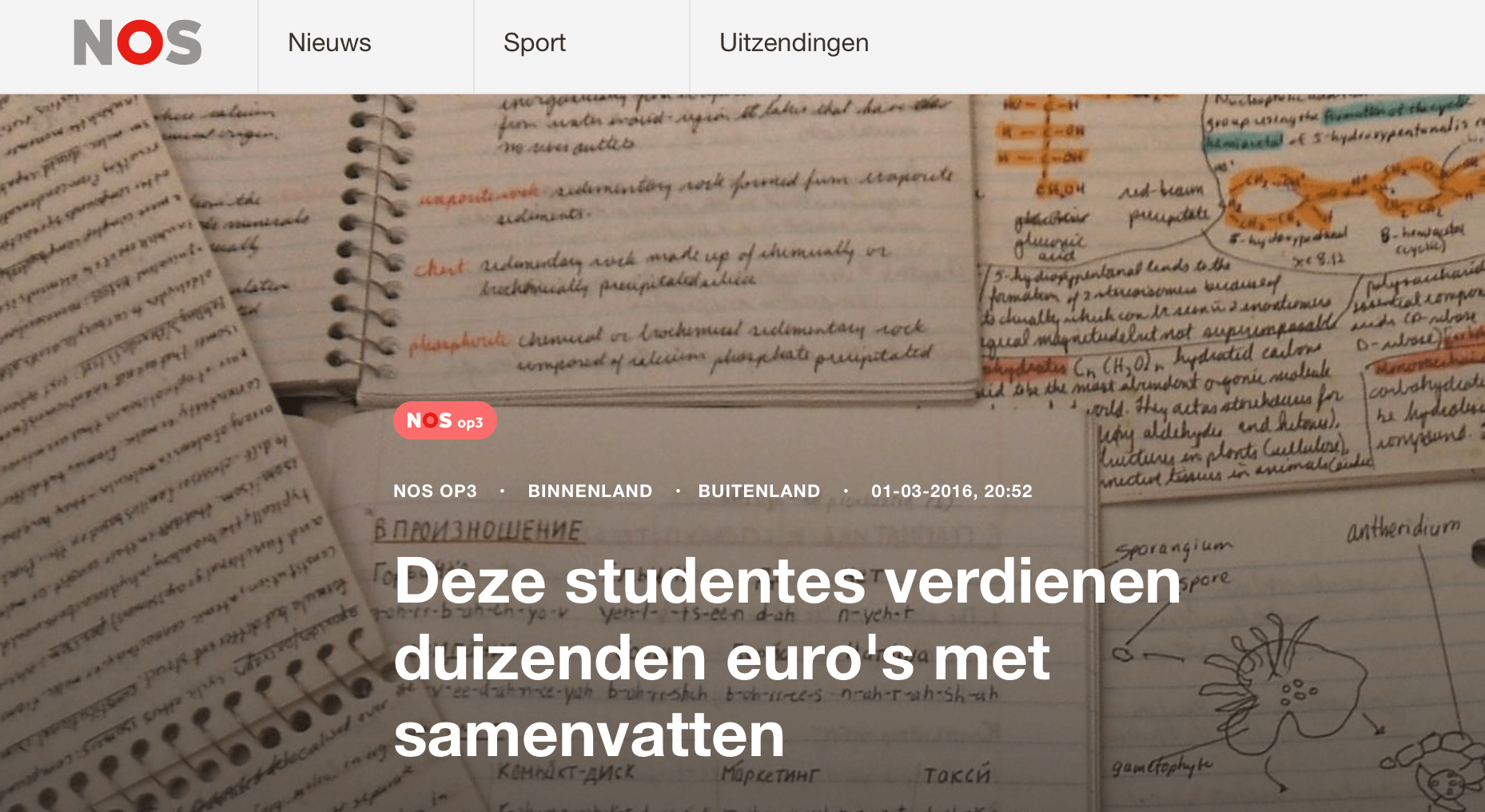 Volgens de NOS verdienen sommige studenten duizenden euro's met samenvattingenverkoop